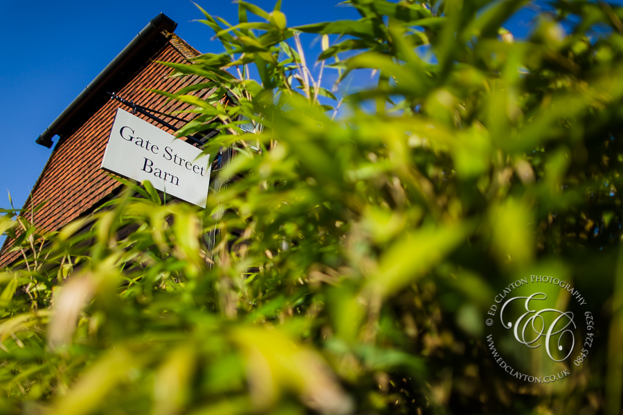 GATE STREET BARN BRAMLEY SURREY » Ed Clayton Wedding Photography